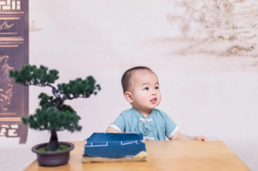 南县宝宝几个月可以吃粥