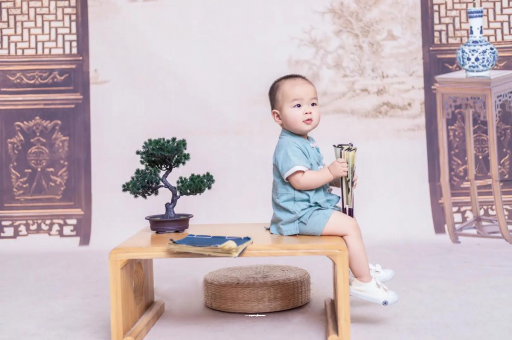 南县宝宝汗毛重怎么办